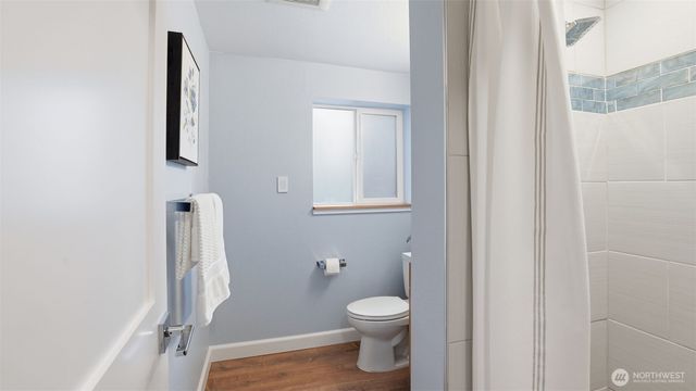 6615 NE 153rd Place, Kenmore, WA 98028