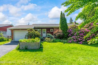 55 Hawthorne Avenue, Albany, NY 12203