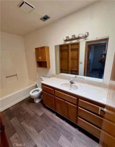 13925 Burning Tree Drive, Victorville, CA 92395