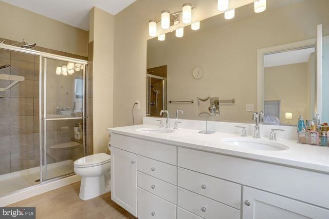 7300 MOUNTAINEER DR, Alexandria, VA 22306
