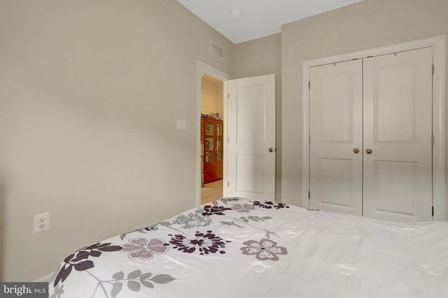 7300 MOUNTAINEER DR, Alexandria, VA 22306