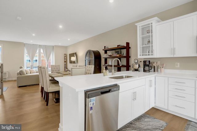 7300 MOUNTAINEER DR, Alexandria, VA 22306