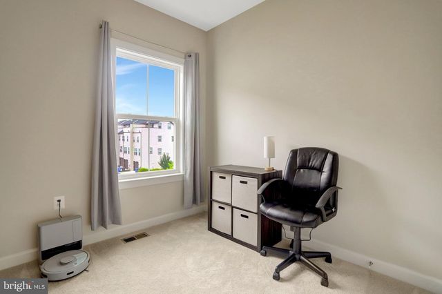 7300 MOUNTAINEER DR, Alexandria, VA 22306