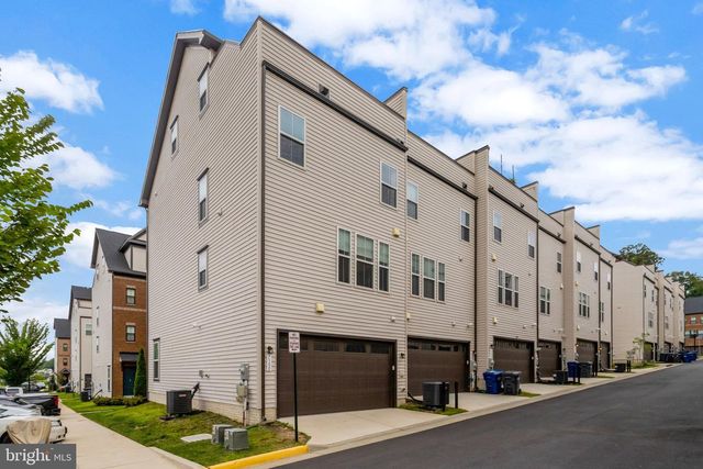 7300 MOUNTAINEER DR, Alexandria, VA 22306