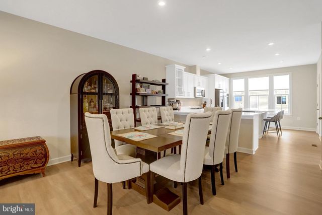 7300 MOUNTAINEER DR, Alexandria, VA 22306