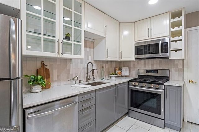 10 Market Square Place NW, Atlanta, GA 30318