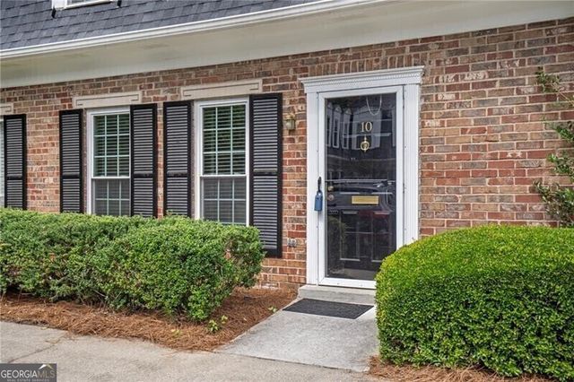 10 Market Square Place NW, Atlanta, GA 30318