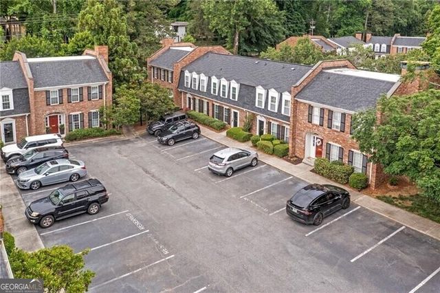 10 Market Square Place NW, Atlanta, GA 30318