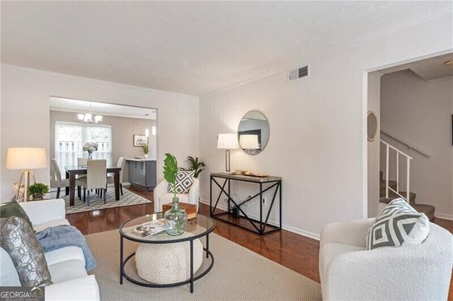 10 Market Square Place NW, Atlanta, GA 30318