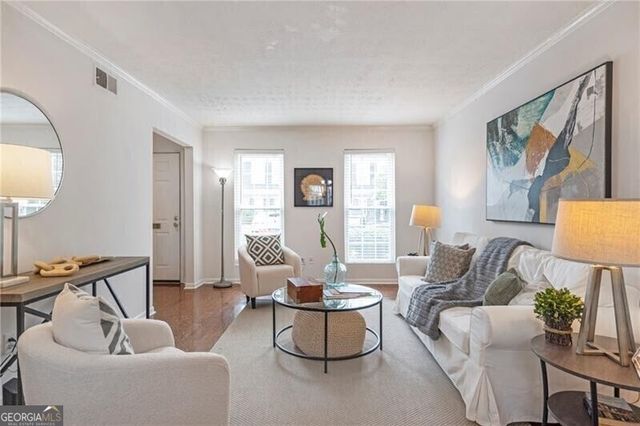 10 Market Square Place NW, Atlanta, GA 30318