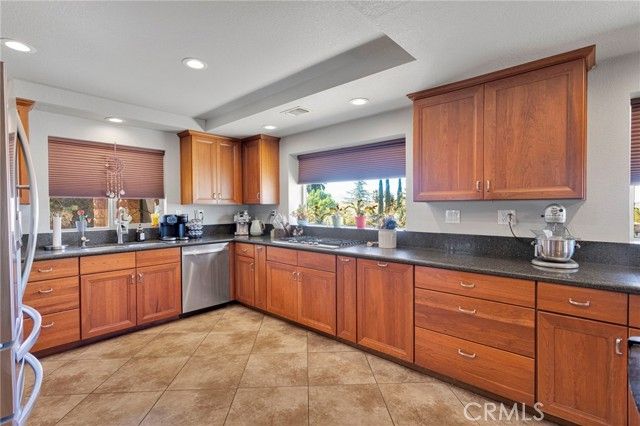 13863 Pamlico, Apple Valley, CA 92307