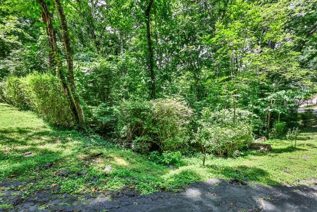 429 Winding Way Rd, Clarksville, TN 37043