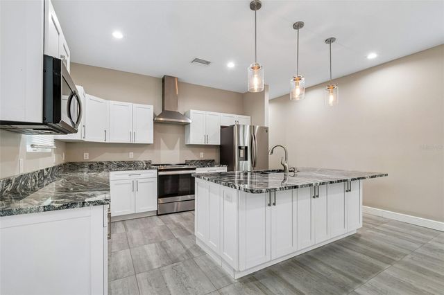 8528 PATSY STREET, Tampa, FL 33615