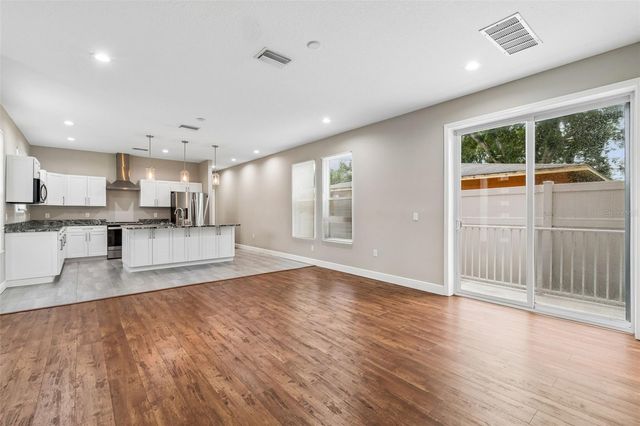 8528 PATSY STREET, Tampa, FL 33615