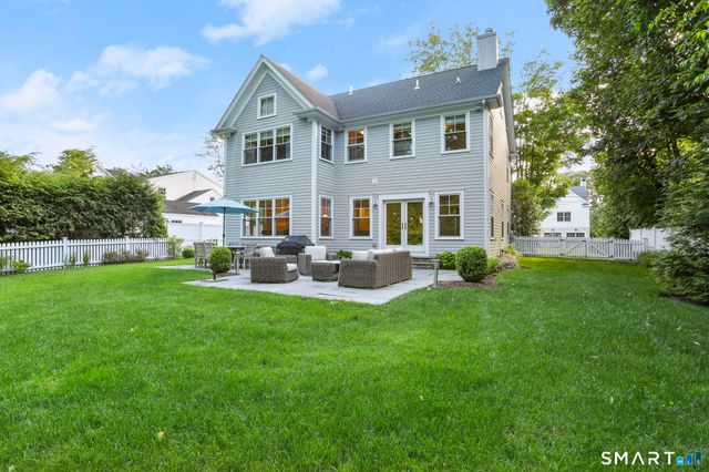 26 Long Lots Lane, Westport, CT 06880