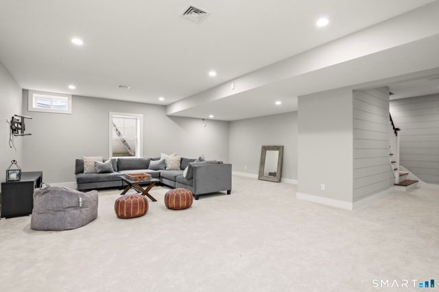 26 Long Lots Lane, Westport, CT 06880