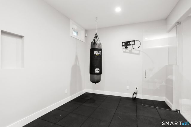 26 Long Lots Lane, Westport, CT 06880