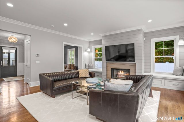 26 Long Lots Lane, Westport, CT 06880