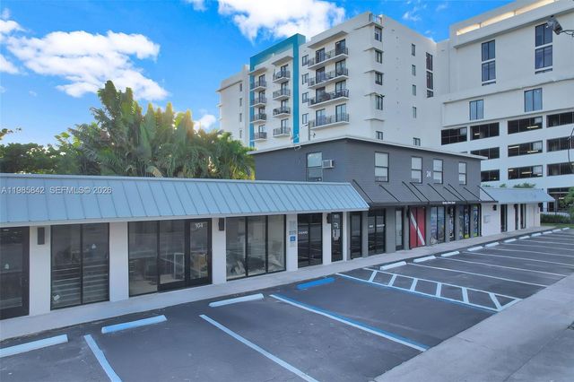 24 NE 1st Avenue, Dania Beach, FL 33004