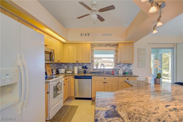 1904 NE 19th AVE, Cape Coral, FL 33909