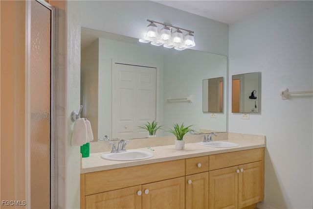 1904 NE 19th AVE, Cape Coral, FL 33909