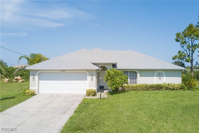 1904 NE 19th AVE, Cape Coral, FL 33909