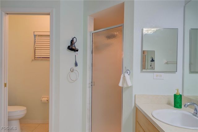 1904 NE 19th AVE, Cape Coral, FL 33909