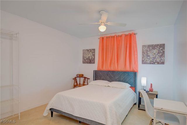 1904 NE 19th AVE, Cape Coral, FL 33909