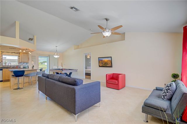 1904 NE 19th AVE, Cape Coral, FL 33909