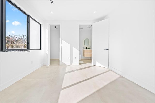 4321 SW 99th Ave, Miami, FL 33165