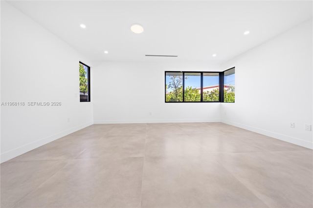 4321 SW 99th Ave, Miami, FL 33165