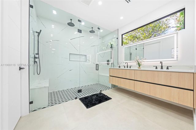 4321 SW 99th Ave, Miami, FL 33165