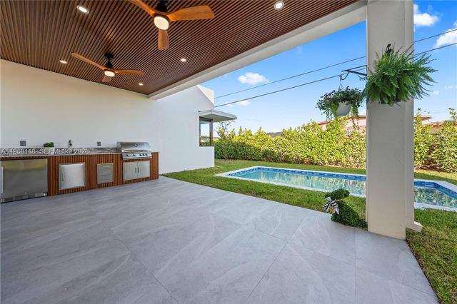 4321 SW 99th Ave, Miami, FL 33165