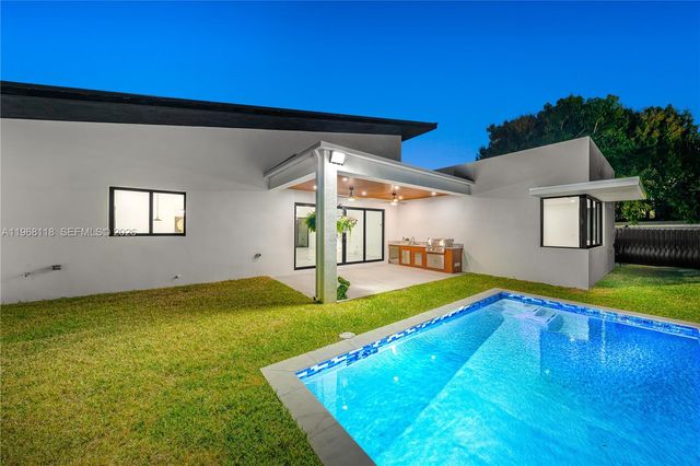 4321 SW 99th Ave, Miami, FL 33165