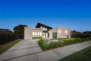 4321 SW 99th Ave, Miami, FL 33165