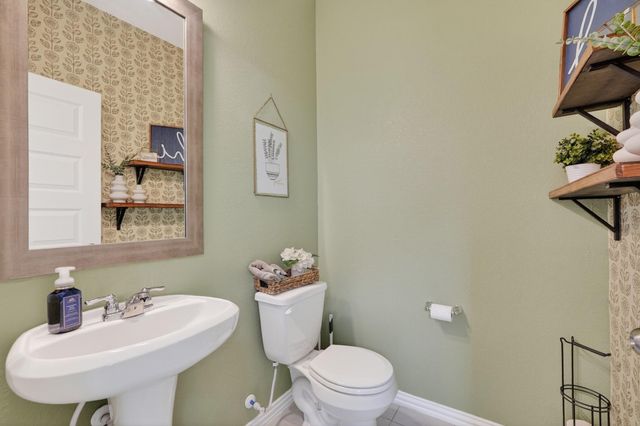 119 Skyshine Court, Conroe, TX 77304