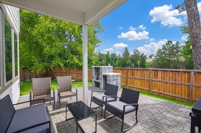 119 Skyshine Court, Conroe, TX 77304
