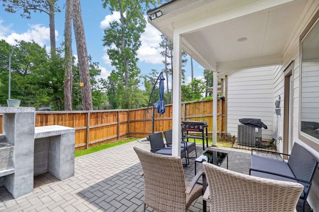 119 Skyshine Court, Conroe, TX 77304