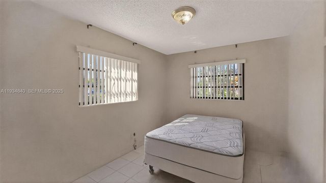 1701 SW 92nd Pl, Miami, FL 33165