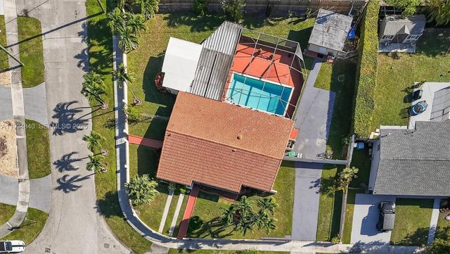 1701 SW 92nd Pl, Miami, FL 33165