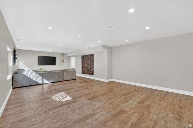 8164 S 6470 W, West Jordan, UT 84081