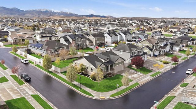 8164 S 6470 W, West Jordan, UT 84081