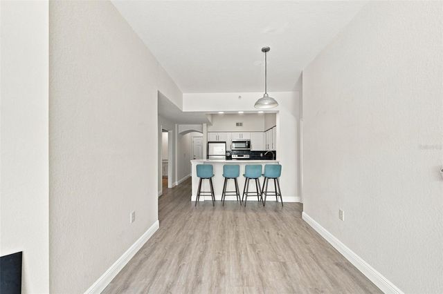 200 4TH AVENUE S 228, St Petersburg, FL 33701