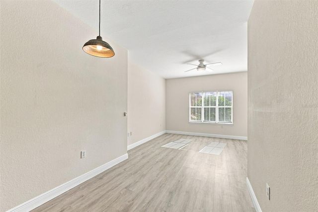 200 4TH AVENUE S 228, St Petersburg, FL 33701