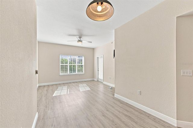 200 4TH AVENUE S 228, St Petersburg, FL 33701