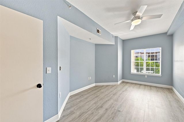 200 4TH AVENUE S 228, St Petersburg, FL 33701