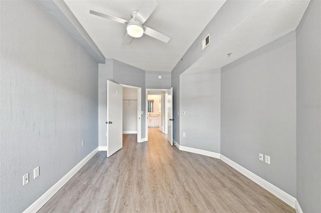 200 4TH AVENUE S 228, St Petersburg, FL 33701