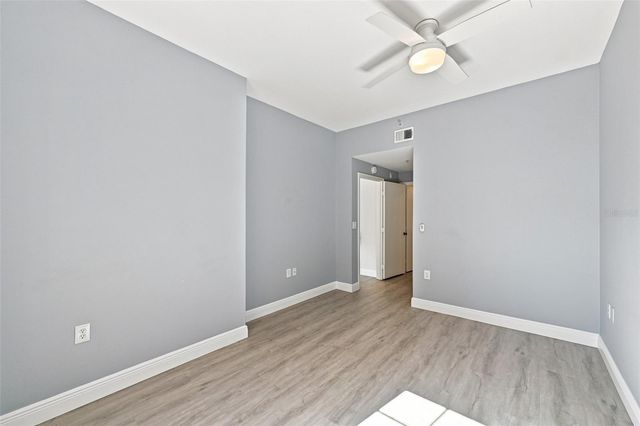 200 4TH AVENUE S 228, St Petersburg, FL 33701