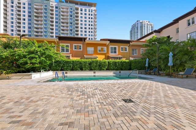 200 4TH AVENUE S 228, St Petersburg, FL 33701
