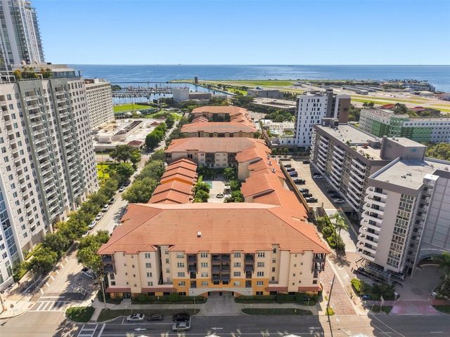200 4TH AVENUE S 228, St Petersburg, FL 33701